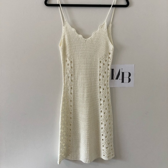 MISSGUIDED Crochet Dress - Picture 3 of 6